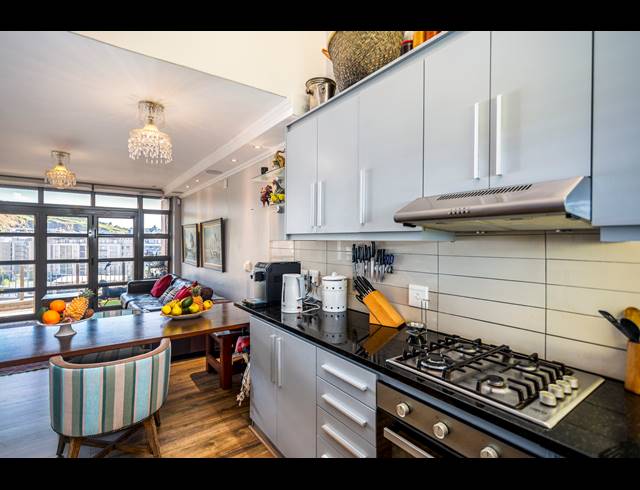 3 BEDROOM APARTMENT BLOCK FOR SALE IN TYGER WATERFRONT